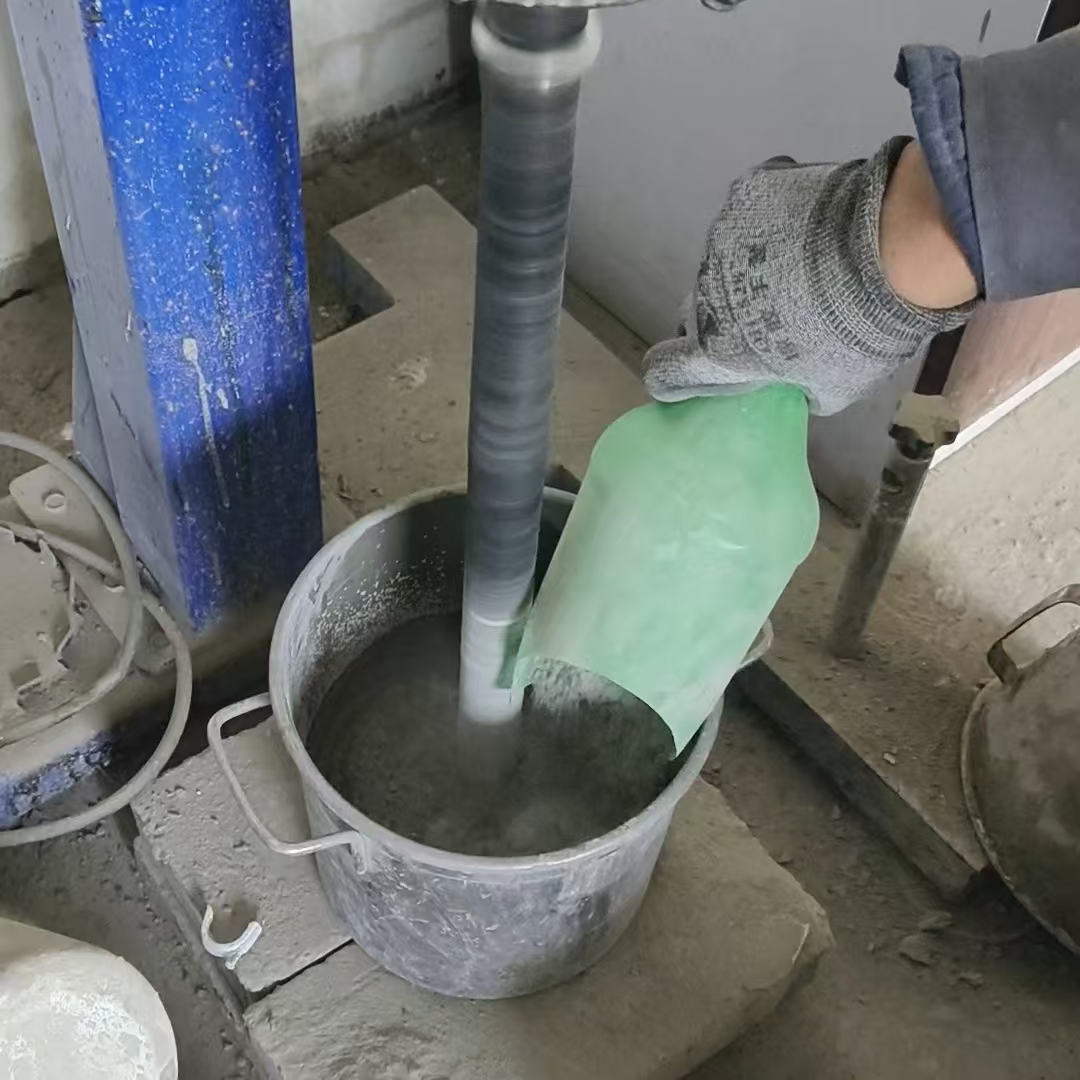 泸定桥梁公路张拉用H60压浆料与普通压浆料有什么区别？